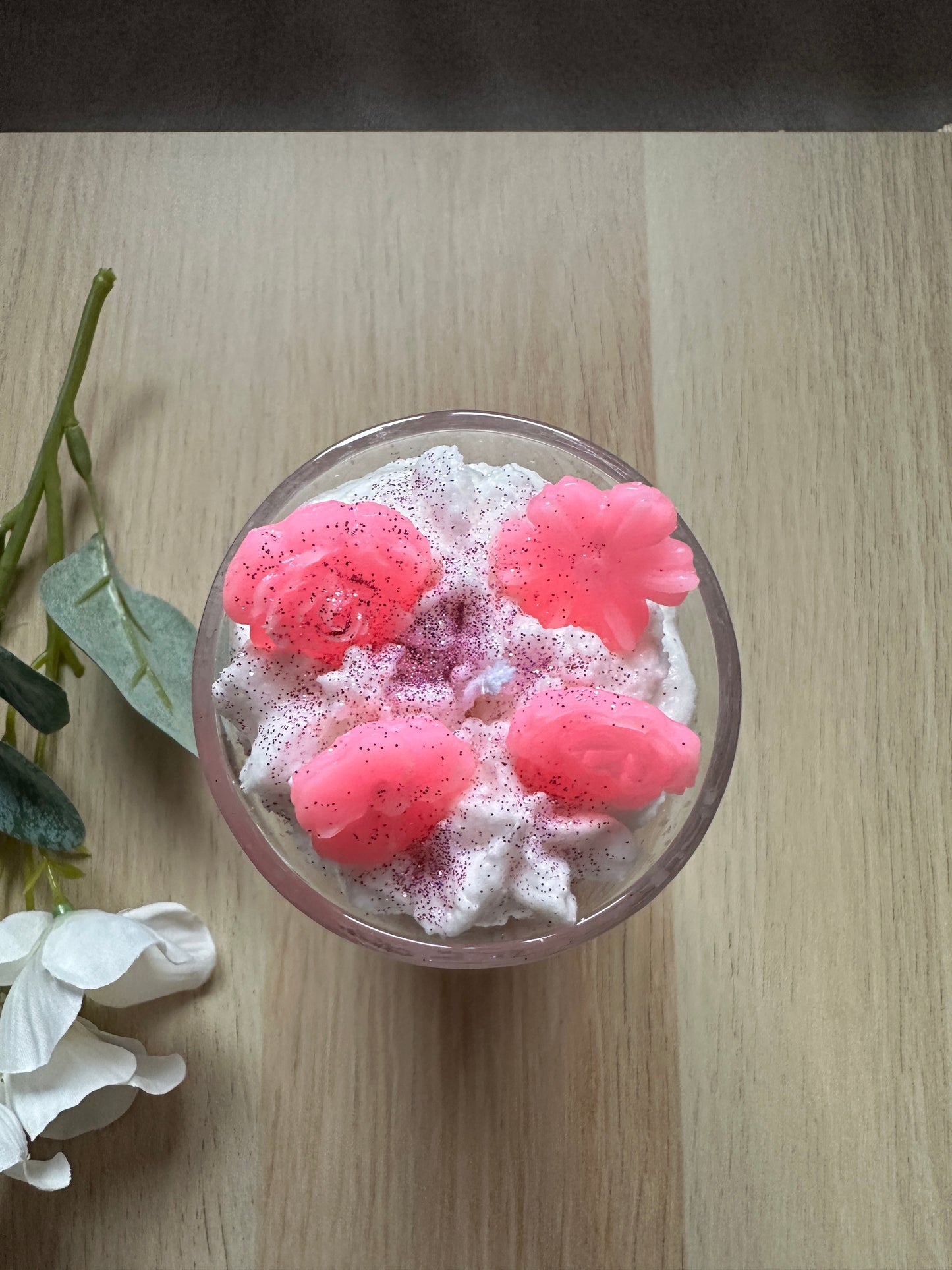Flower power with cream